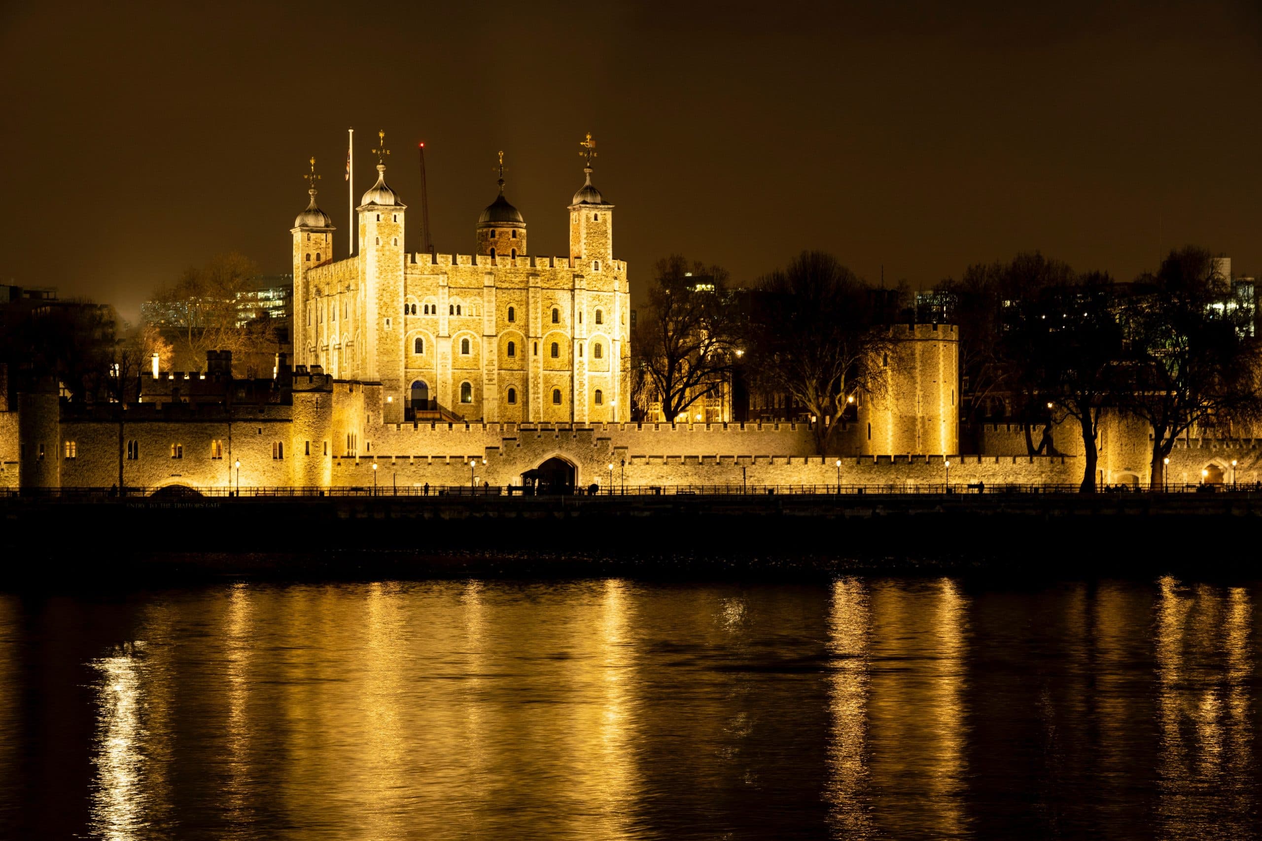 building tour london