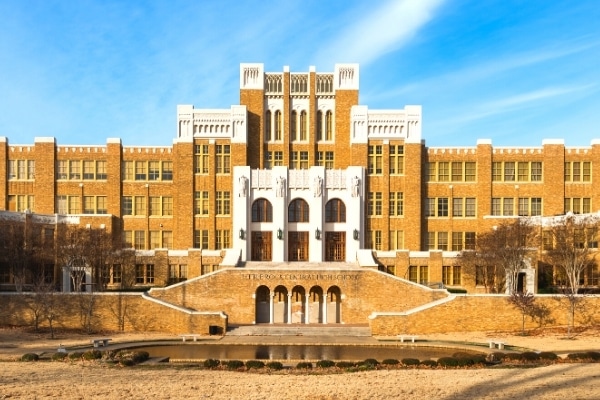 12 Best National Parks to Visit for Black History Month