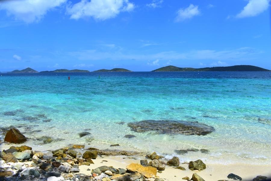 Aqua blue Caribbean waters at Salomon Bay Beach in St John, USVI